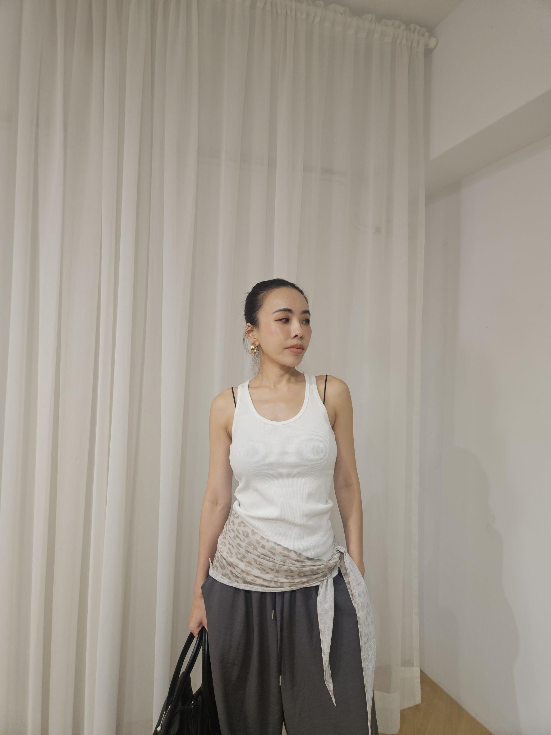 多色滾邊坦克背心